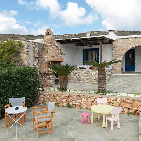 Paros' Slice Of Paradise
